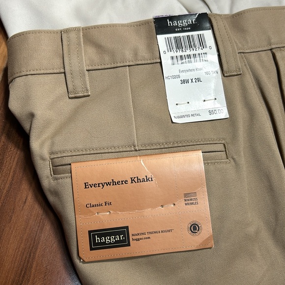 Size 38W X 29L Haggar everywhere khaki set - Picture 2 of 6